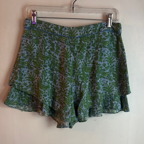 Anthropologie |ETT:TWA Simone Tiered Green Botanical Print Shorts Sz S - Picture 9 of 13